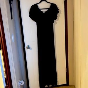 Solid black boutique dress, can be worn on or off the shoulders